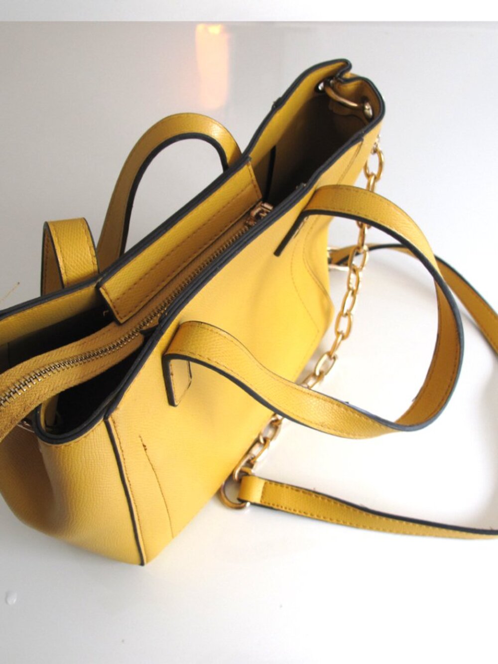 BAG Women's Crossbody & handbag YELLOW Gold chain strap TWO interior POCKETS